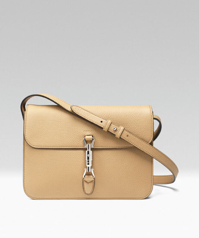 Kate Moss relança a Jackie Bag