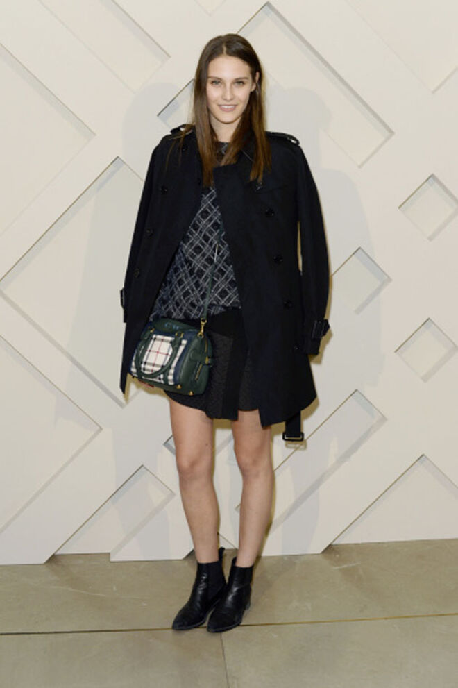 Romeo Beckham na campanha natalícia da Burberry