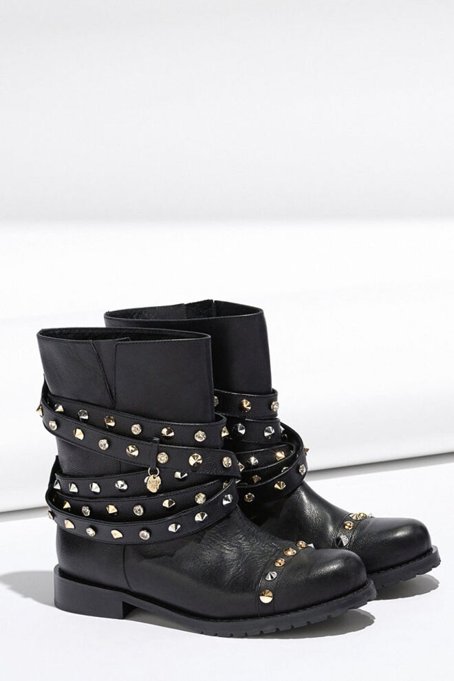 Os botins ideais para usar com skinny jeans