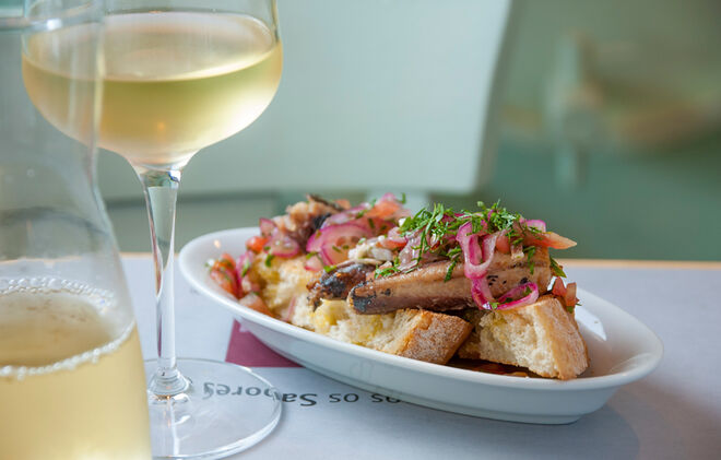 Vítor Sobral inaugura a ‘Taberna da Esquina’