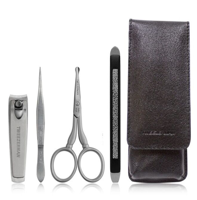 Kit essentials Tweezerman G.E.A.R, €31.95