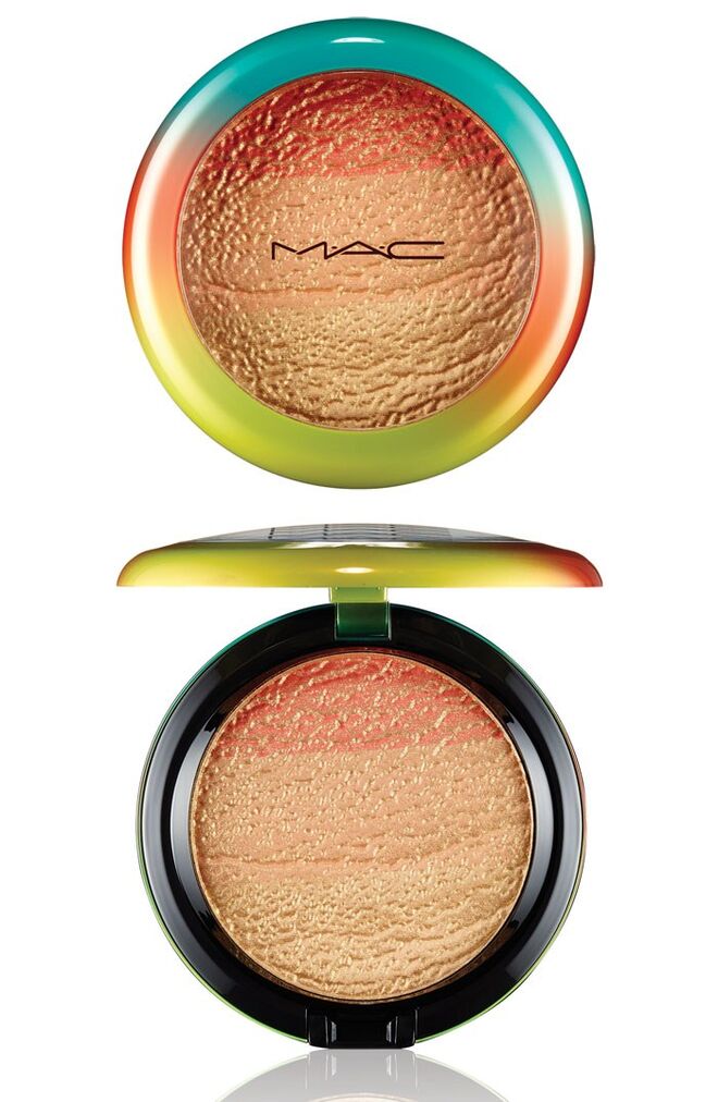 Pó Iluminador no tom Freshen Up