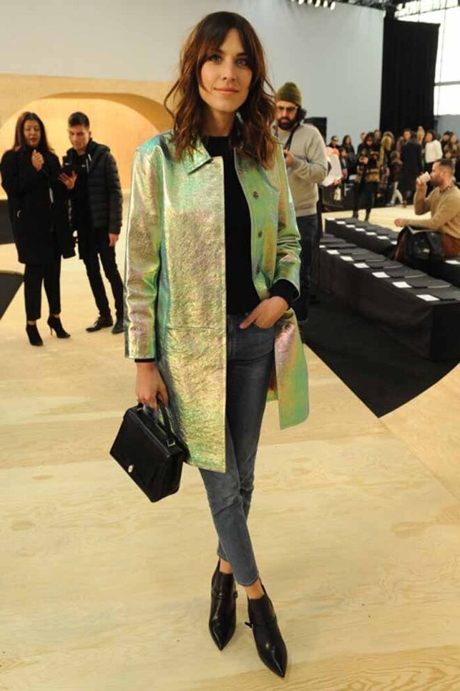 Alexa Chung na Fashion Week de Nova Iorque, para o desfile de Marc by Marc Jacobs 
