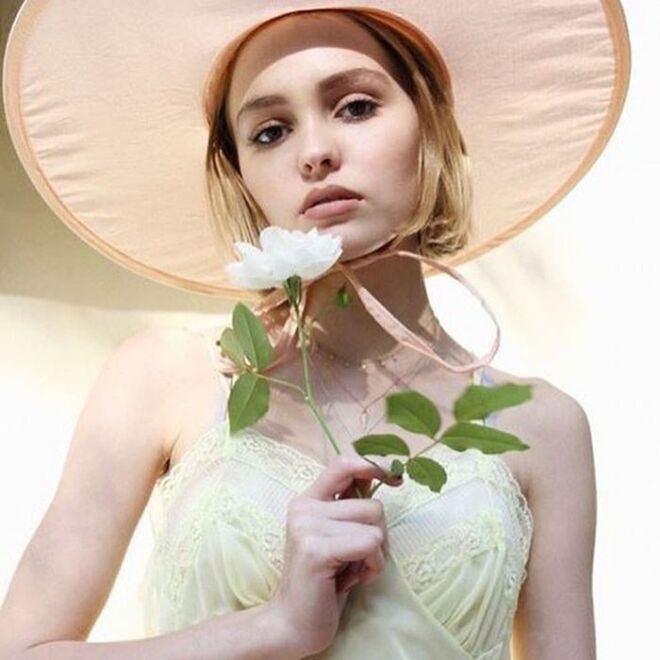 @lilyrose_depp/Instagram