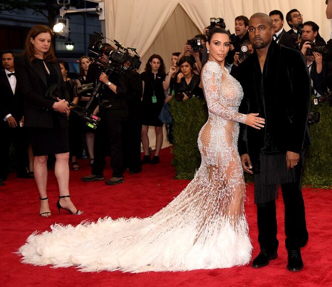 Kim Kardashian em Peter Dundas para Roberto Cavalli e Kanye West
