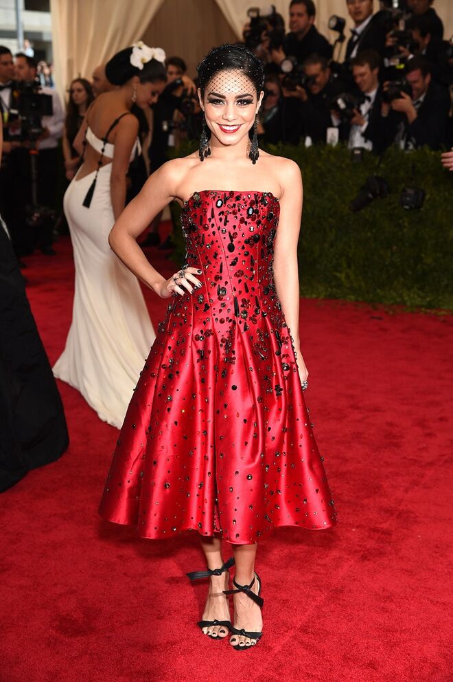 Vanessa Hudgens em H&M