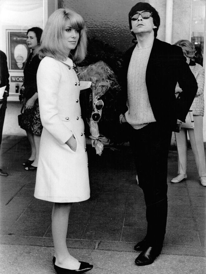 1966 | Catherine Deneuve com o marido David Bailey