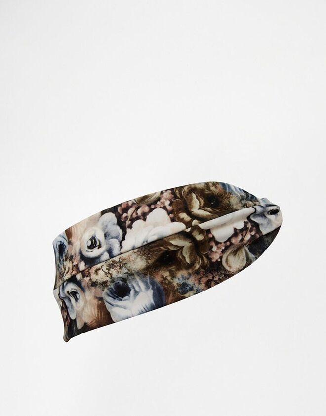ASOS €8.22