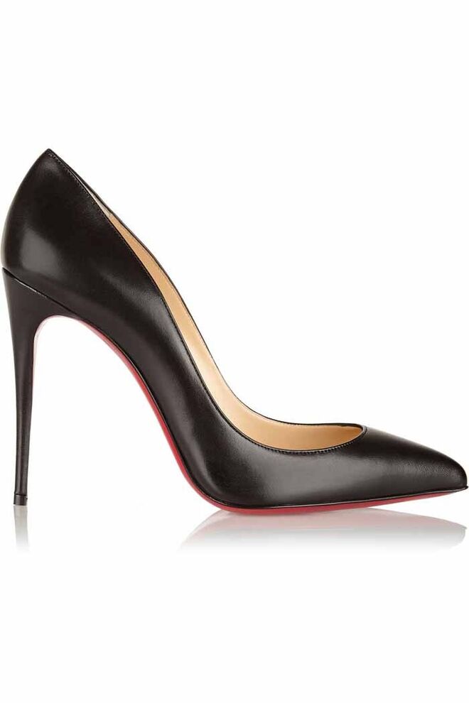 Christian Louboutin, 485€, em www.net-a-porter.com