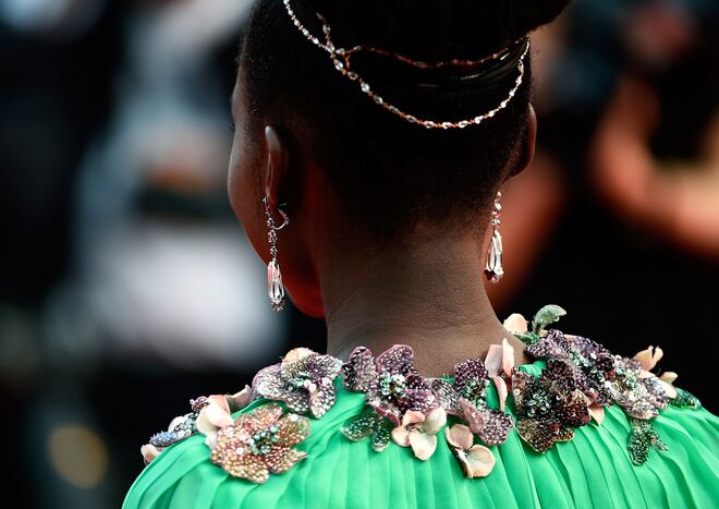Lupita Nyong’o com brincos Chopard's Temptations Collection