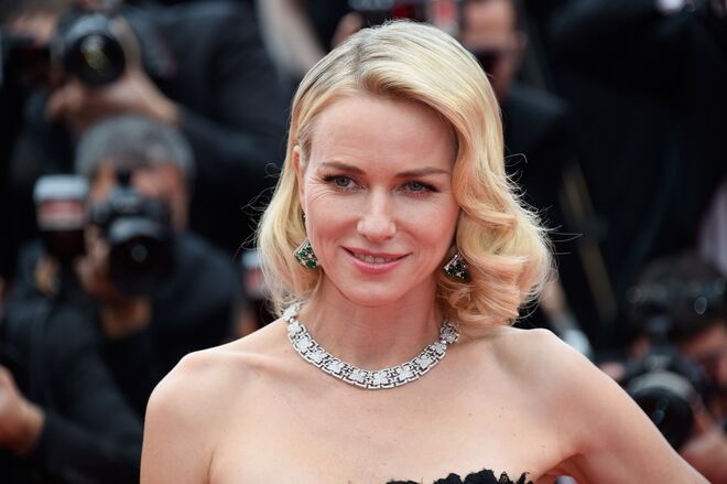 Naomi Watts com colar Giardini by Bulgari High Jewellery