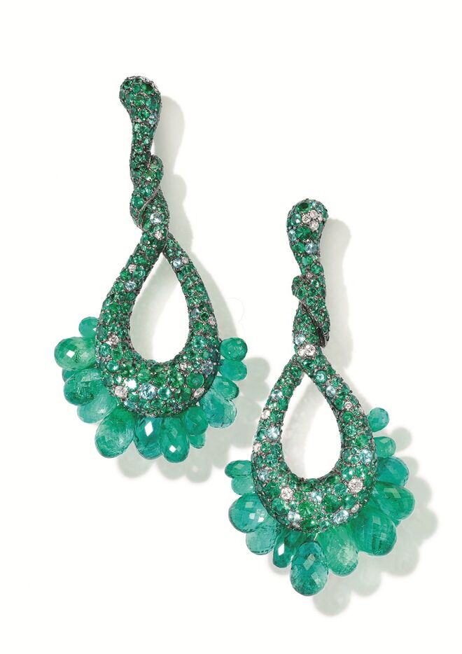 Elsa Zylberstein com brincos De Grisogono