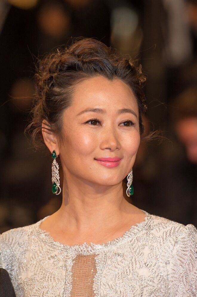 Zhao Tao com joias Chopard