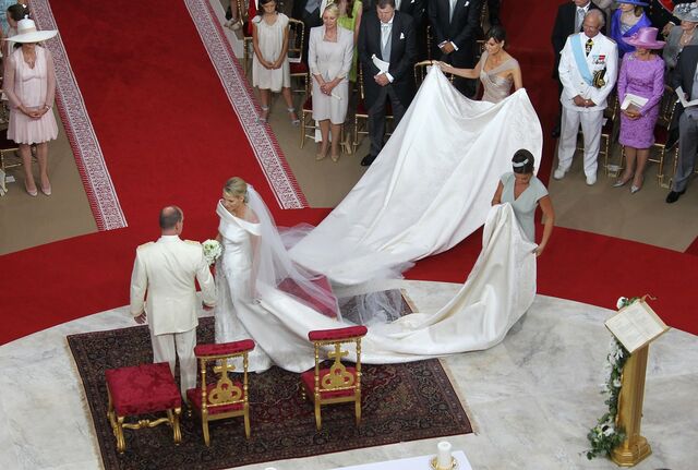 Charlene do Mónaco | Cauda 20m