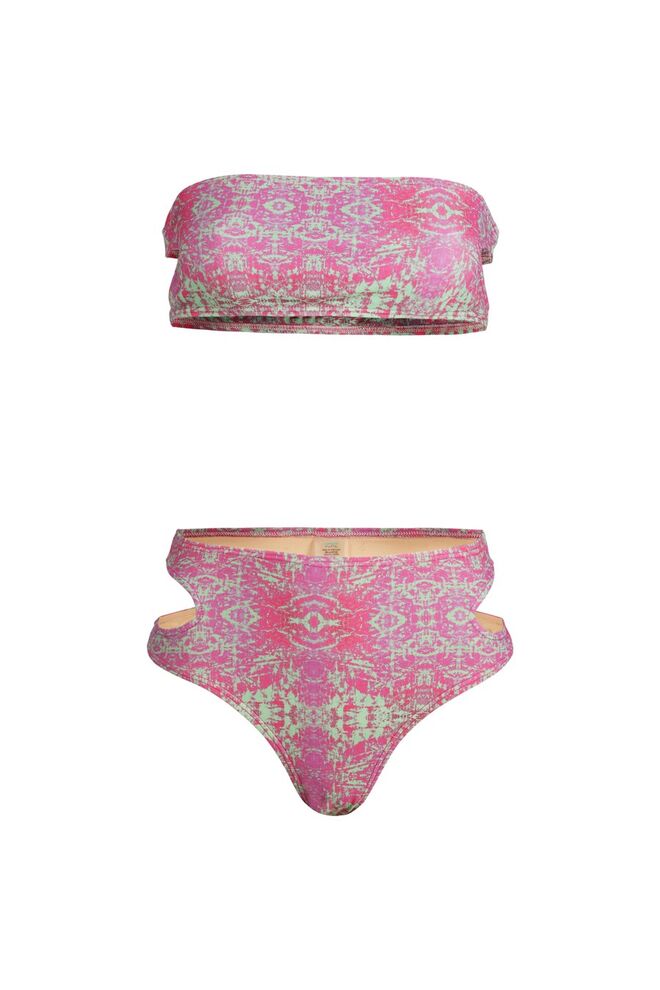 Voke Swimwear quando o estilo chega à praia Tendências Máxima