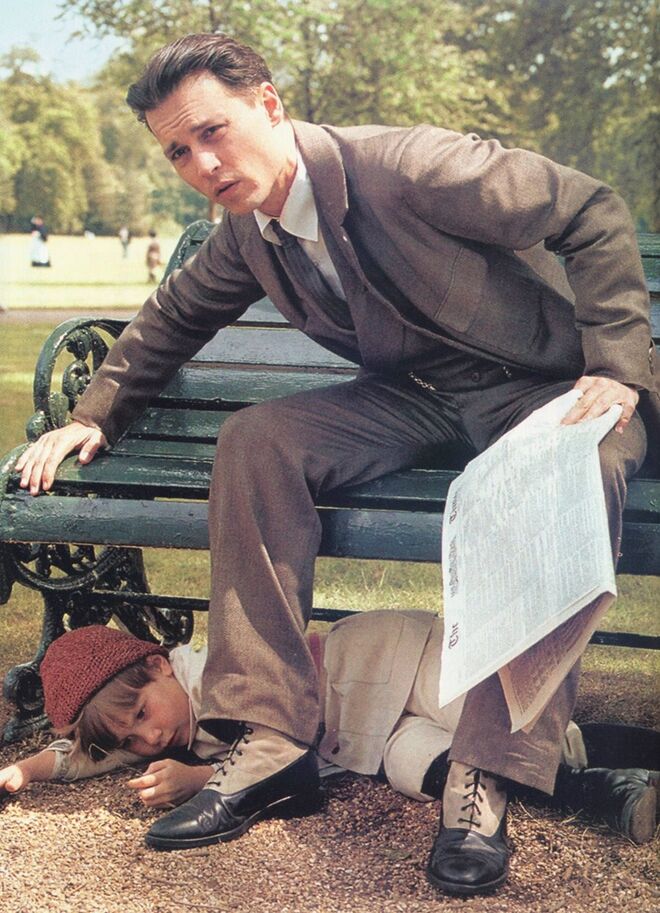 2004 | À Procura da Terra do Nunca (Sir James Matthew Barrie)