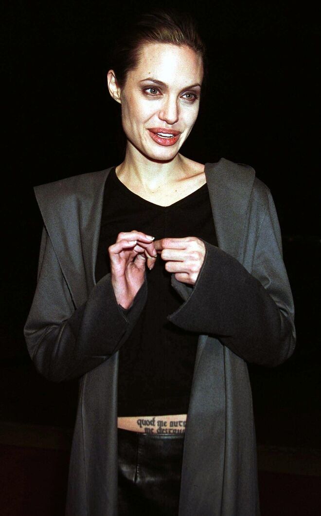 1999 | Lançamento do filme  'Girl, Interrupted'