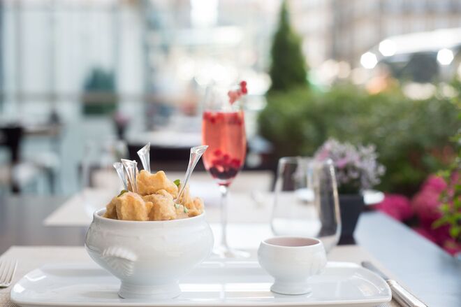 Tempura de polvo com molho agridoce