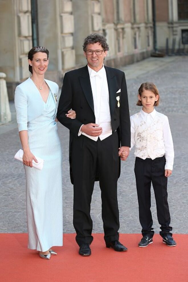 Bettina Bernadotte Wisborg, o marido Philipp Haug e o filho