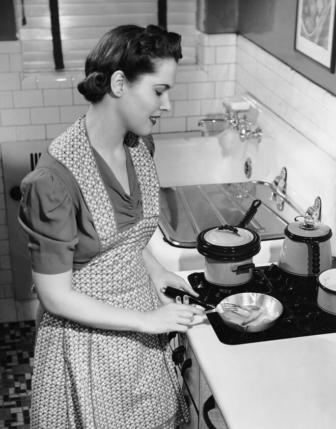 Para perder peso modere o seu consumo: pense que 1g de açúcar tem 4 calorias! O excesso de energia ingerido acaba sendo reservado soba forma de gordura. 