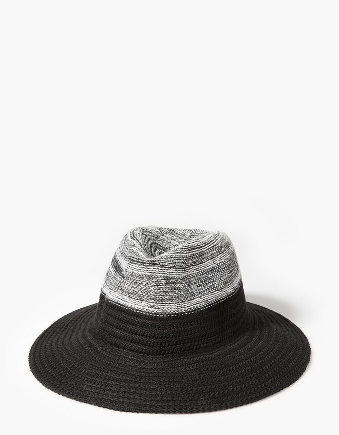 Stradivarius €12.95