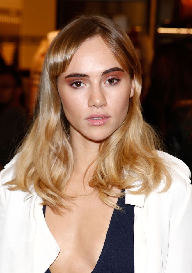 Suki Waterhouse