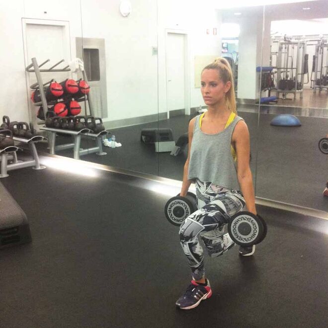 Mariana Monteiro | PLAYLIST: “Está cheia de músicas de hip-hop, pop, música brasileira, temas bastante comerciais mas que sejam enérgicos e que me transmitam boas energias.” RELAXAMENTO: “Adoro terminar no jacuzzi e fazer alongamentos, aí já ao som de!R&B.”