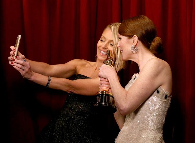 Julianne Moore e Kelly Ripa