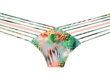 LULI FAMA, €73