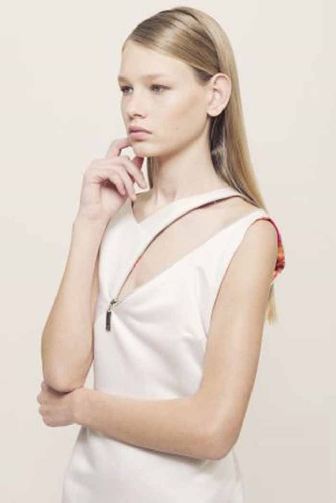 Sofia Mechetner Aos 14 Anos é A Nova Cara Da Dior Moda Máxima 5058