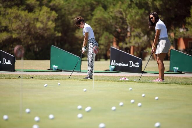Mia Rose e Débora Monteiro