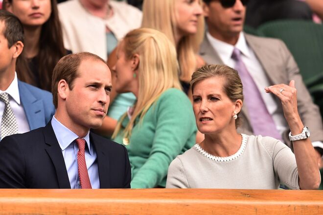 Príncipe William e Sophie Rhys Jones