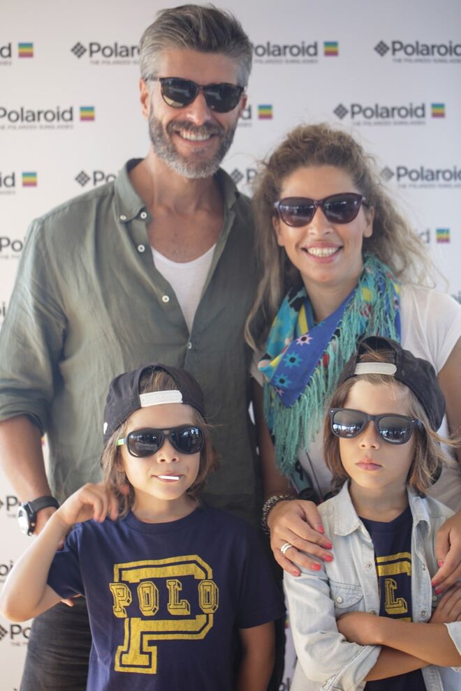 Fernando Correia e Vanessa Veloso com os filhos