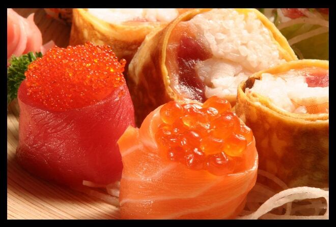 Estado Liquido: um espaço lounge, onde pode provar um menu exclusivo, e com uma estética de apresentação over-the-top.  [Largo Santos, 1200-808 Lisboa]