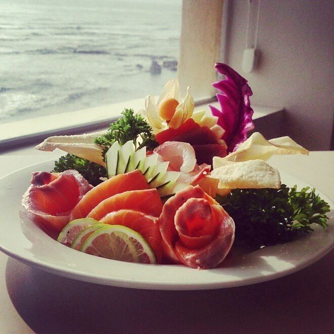 Sushi Fashion Beach Club