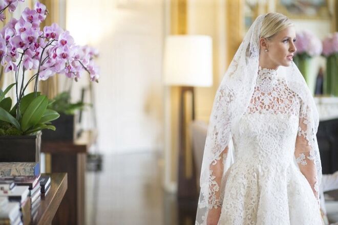 Nicky Hilton em Valentino Haute-Couture