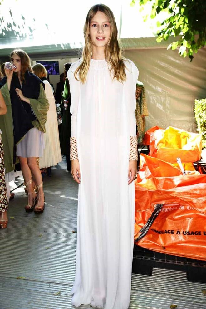 Sofia Mechetnern | Backstage do desfile outono/inverno 2015/2016 da Dior | Paris Fashion Week