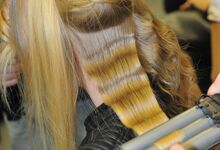 Passo 7: Terminar o look com o hairspray ForceFull 23.