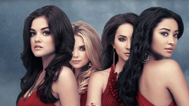 -A, uma ameaça anónima permanente nas suas vidas, liga-as no enredo de mistérios e perseguições a que estão sujeitas, e rouba os seus segredos ameaçando expô-los ao mundo. Aria, Hanna, Emily e Spencer vêm-se presas numa série de ameaças, perseguições e romances ao longo das sete temporadas com que a série já conta.