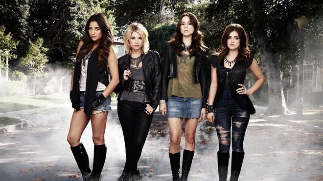 5. Pretty Little Liars (2010)