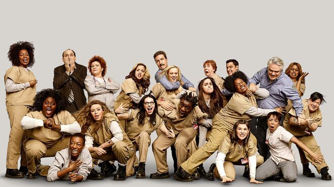 O humor perspicaz com que conduz a série deve-se muito aos extraordinários papéis de Uzo Aduba ou Taryn Manning (ambas desempenham papéis de loucas com problemas de paranóia).