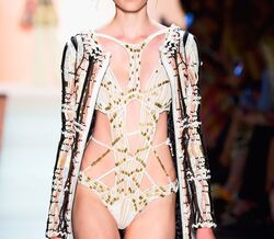 NYFW | Herve Leger By Max Azria para primavera/verão 2016