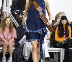 Marques'Almeida para primavera/verão 2016