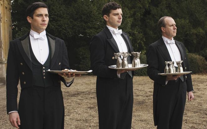 Poderá Downton manter todo o staff em 1925?