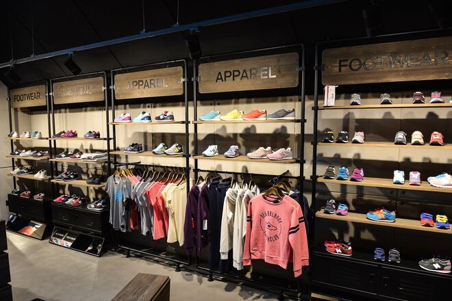 Nova loja da New Balance, Chiado (Rua do Carmo, 87)