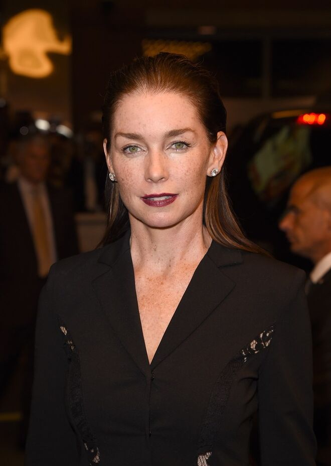 Julianne Nicholson