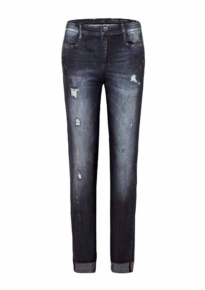 40 | La Parisienne | Calças em denim, €199 (preço aproximado), Marc Cain