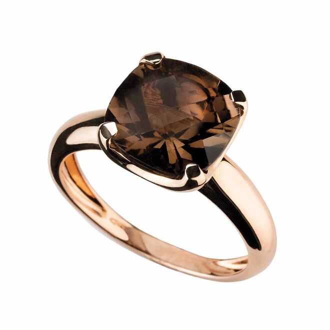 30 | Classe urbana | Anel Bubbles em ouro rosa e quartzo fumado, €720, Machado Joalheiro