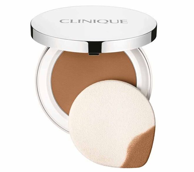Beyond Perfecting Compact, €38, Clinique