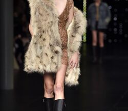 Saint Laurent para primavera/verão 2016